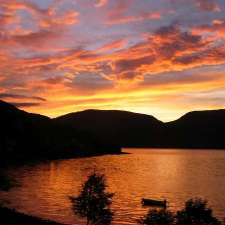 Two-bedroom In Utvik 2 Holiday home *