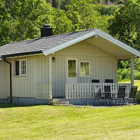 Ferienhaus 4 Person In Utvik-by Traum Reed