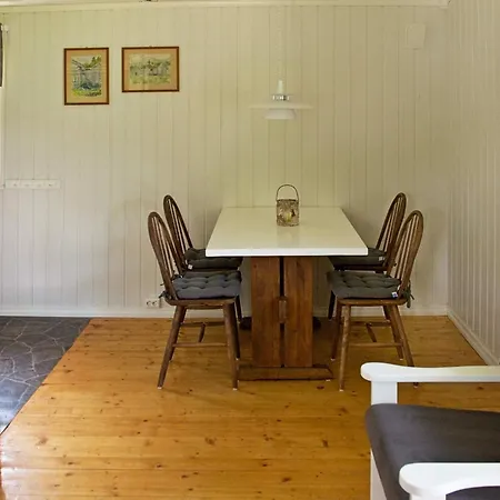 Holiday home 4 Person In Utvik-by Traum *