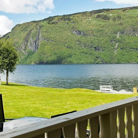 Holiday home 4 Person In Utvik-by Traum Reed