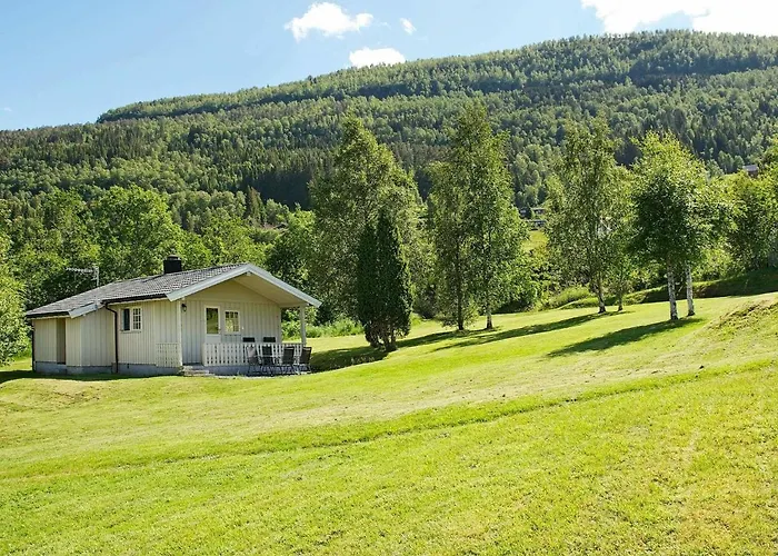 4 Person In Utvik-by Traum *