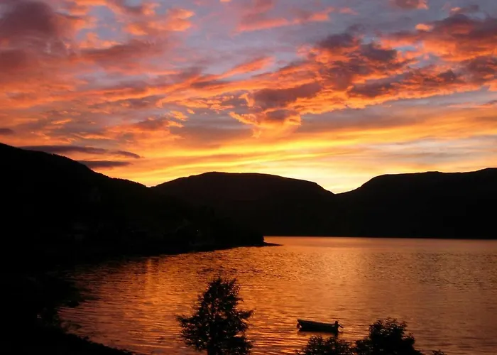 4 Person In Utvik-by Traum Vakantiehuis *