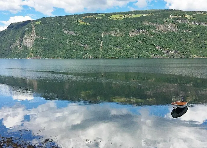 Dom wakacyjny 4 Person In Utvik-by Traum